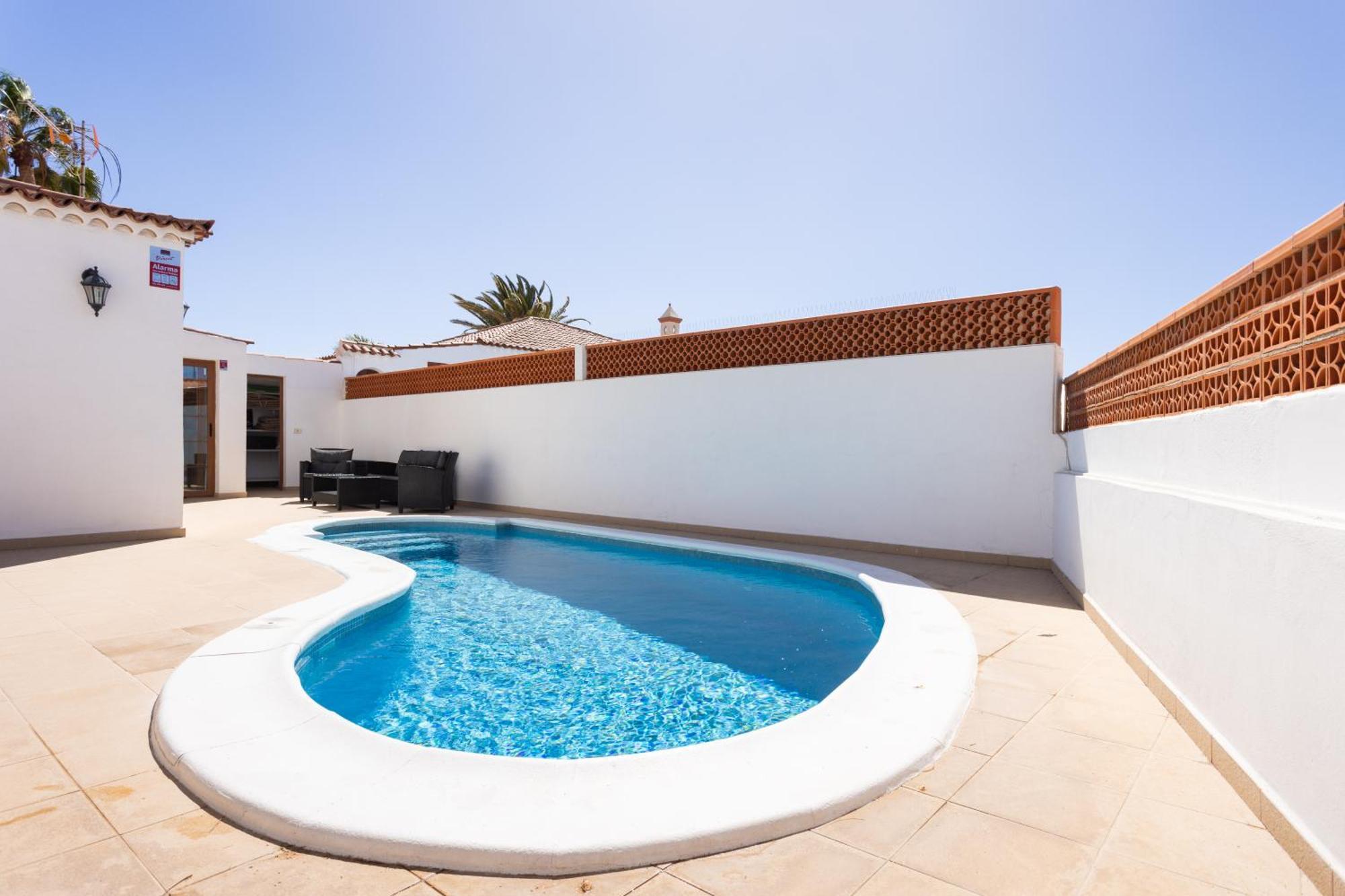 圣米格尔德阿沃纳Casa Bransford, Excellent, Sunny House With Private Heated Pool别墅 外观 照片